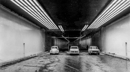 'Van Kennedytunnel tot Oosterweel verbinding' door Ludo Van der Stock